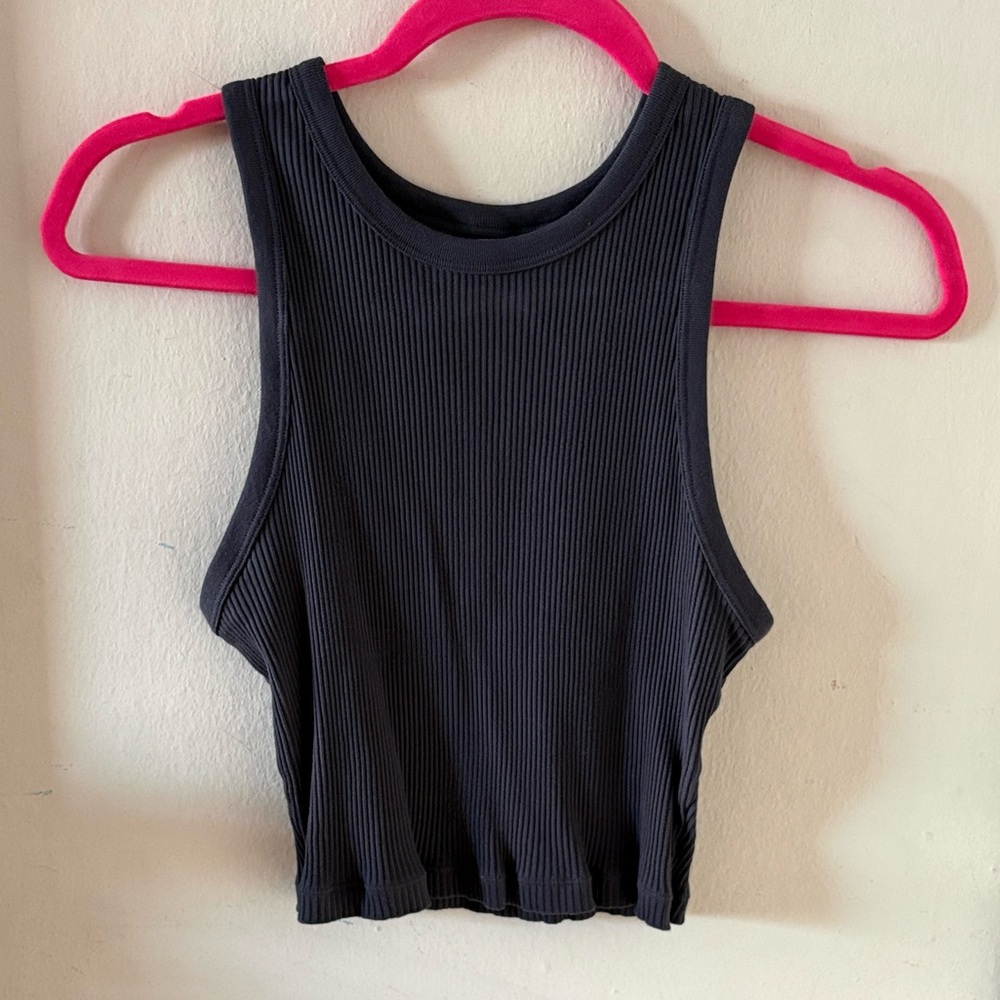 Uniqlo Grey Ribbed Knit Cropped Racer Back Tank Top